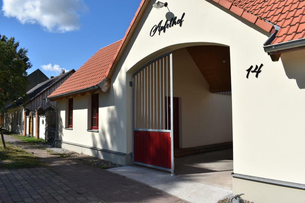 Apfelhof Biesenbrow Apartamento Exterior foto